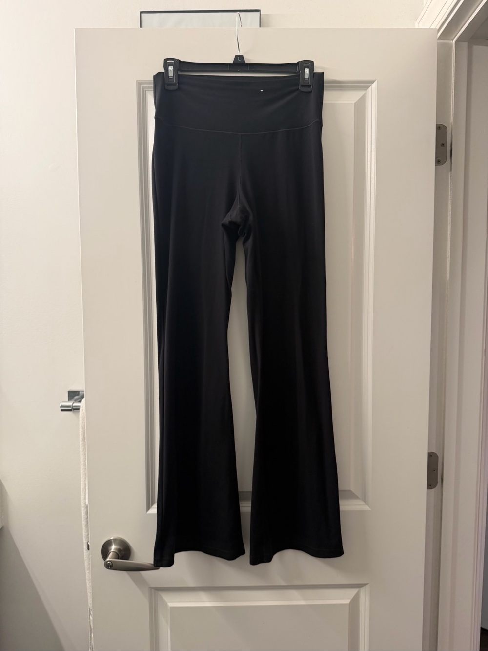 Old Navy Black Boot-Cut Flared Yoga Pants